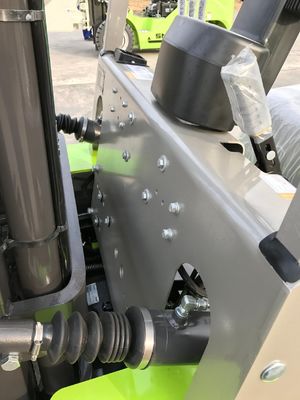 L'équilibre du moteur de chariot élévateur vert