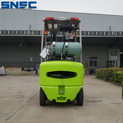 Nissan Forklift FL18 4000lbs Canada Forklifter Alimenté à l'essence