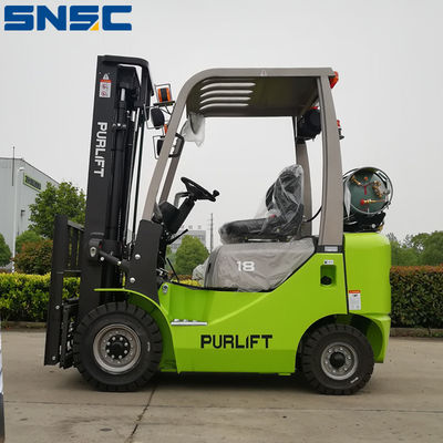 Nissan Forklift FL18 4000lbs Canada Forklifter Alimenté à l'essence
