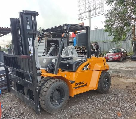Téléchargeur à gaz de propane de 7 tonnes CE Téléchargeur à essence avec moteur USA PSI