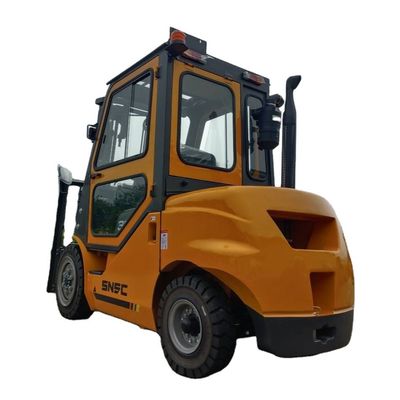 3.5 Tonnes de chariot élévateur à deux ou trois mâts