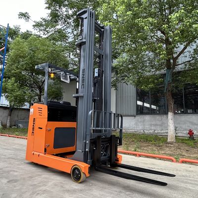 SNSC 2000kg Camion électrique à portée de main Moteur à courant alternatif à triple maste de 7,5 m