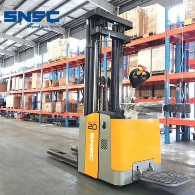Apilador Stacker 1500kg 2000kg camion électrique pour les hôtels, les magasins de vêtements